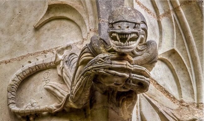 Mes destinations de voyage geek 3 alien-chapelle-bethleem-nantes