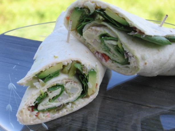Recettes Star Trek : trois plats de la Fédération à préparer 1 Hasperat bajoran de Star Trek, wrap épicé garni de légumes et fromage inspiré de la série TNG