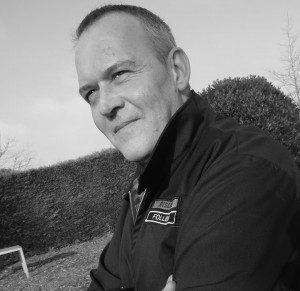 Portrait d'illustrateur geek : Vincent Follenn et le Hellfest 1 Vincent