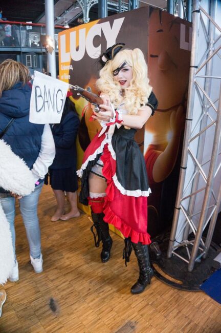 Comic Con Paris 2015 : le grand événement geek de l'année 3 12193396_10207858192835457_6402851792934446961_n - Copie