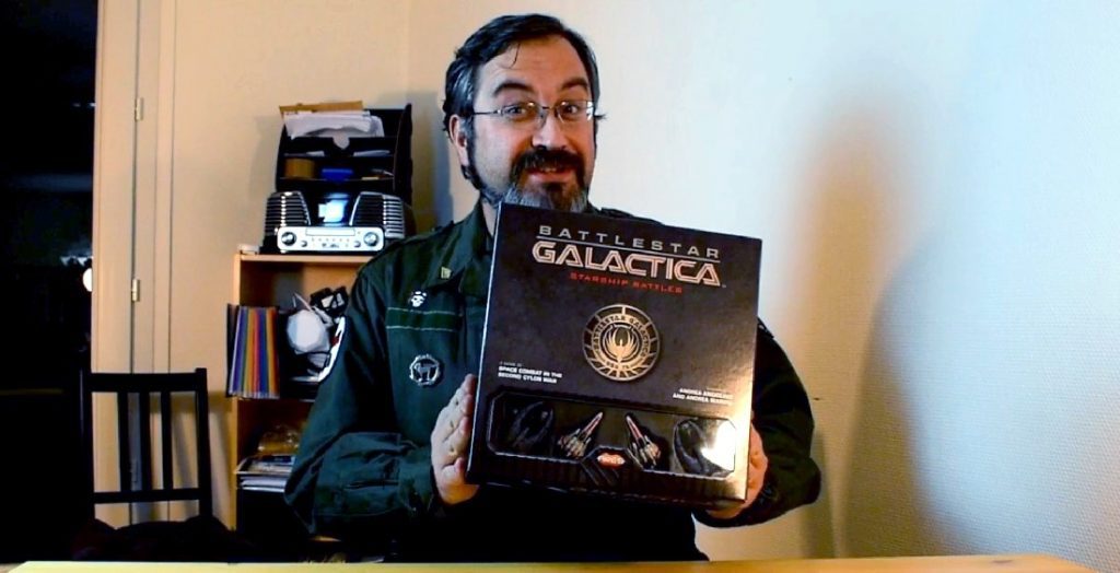 Ca déboite fort unboxing de Battlestar Galactica Starship Battles