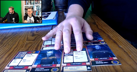 Cartes d'aides de jeu pour le jeu de rôle créées par Merlin, avec portraits de PNJ et informations de campagne